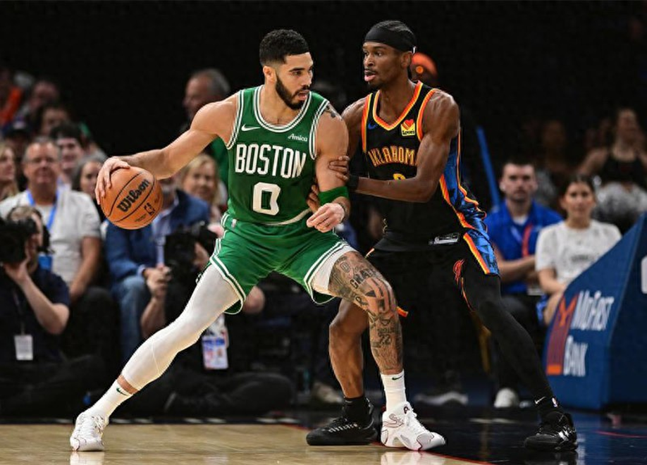 乐鱼体育-NBA常规赛转会期再迎强敌,犹他爵士战术微调,主帅态度:气氛紧张,阵容厚度经受考验的简单介绍