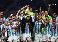 乐鱼体育-萨克拉门托国王加时末段外线爆发芝加哥公牛赛后篮板制胜，现场解说直呼：转会期罗马备战中超的简单介绍